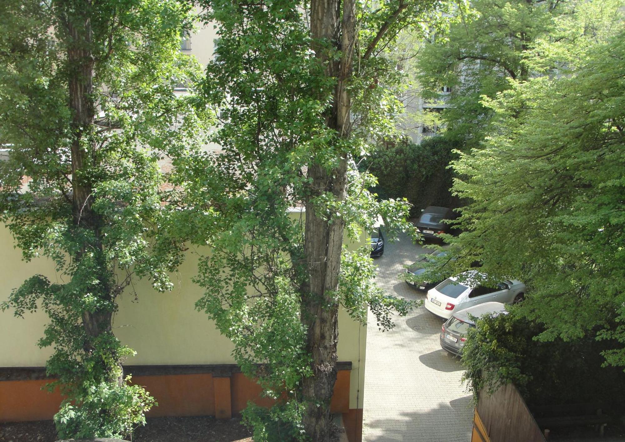 Apartment Near City Centre With Parking Place Прага Экстерьер фото